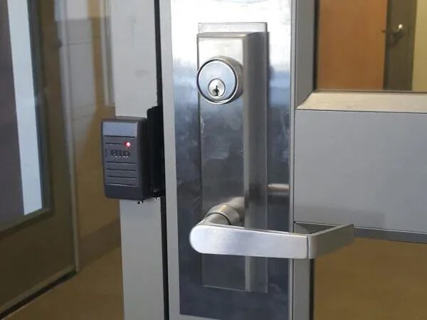 Commercial lock repair and replacement Pleasantville NY close up shot of a door knob